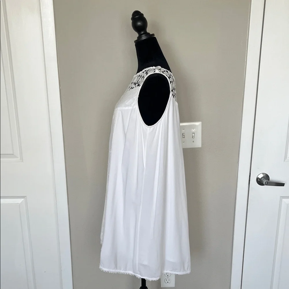 Knox Rose White Lace Mini Dress - Picture 7 of 10